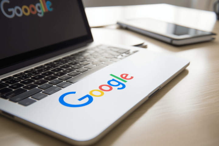 a photo of a google computer